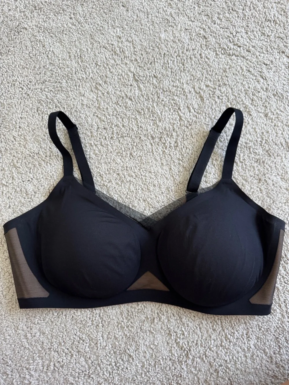 Honeylove Black Wireless Mesh-Trim Bra - Picture 2 of 6
